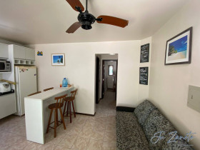 Apartamento com 2 Quartos à Venda, 54 m² em Caiobá - Matinhos