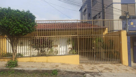 Casa com 4 Quartos à Venda, 300 m² em Prado - Belo Horizonte