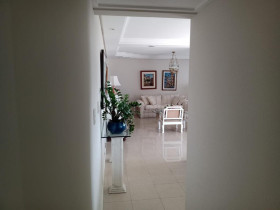 Apartamento com 4 Quartos à Venda, 140 m² em Itaigara - Salvador