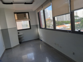 Imóvel Comercial para Alugar, 44 m² em Indianópolis - São Paulo
