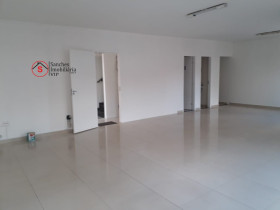 Imóvel Comercial para Alugar, 110 m² em Vila Prudente - São Paulo