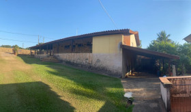 Chácara com 5 Quartos à Venda, 350 m² em Dois Córregos - Piracicaba
