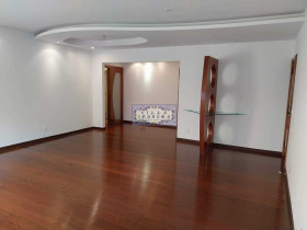 Apartamento com 3 Quartos à Venda, 155 m² em Tijuca - Rio De Janeiro