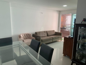 Apartamento com 3 Quartos à Venda, 110 m² em Cocó - Fortaleza