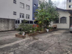 Casa com 3 Quartos para Alugar,  em Palmares - Belo Horizonte
