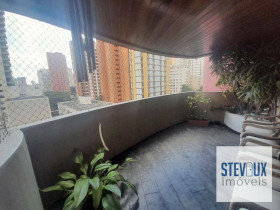 Apartamento com 3 Quartos à Venda, 220 m² em Moema - São Paulo