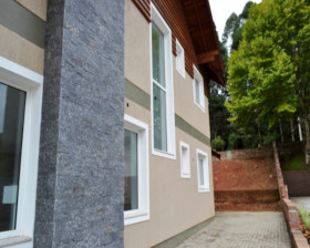 Imóvel com 4 Quartos à Venda, 220 m² em Morada Do Vale - Gramado