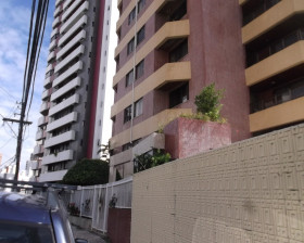 Apartamento com 4 Quartos à Venda, 195 m² em Jardim Apipema - Salvador