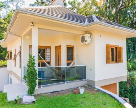 Imóvel com 3 Quartos à Venda,  em Vila Germânia - Nova Petrópolis