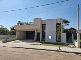 Casa com 3 Quartos à Venda, 156 m² em Bairro Do Grama - Caçapava