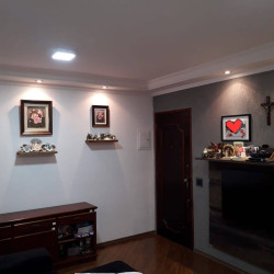 Apartamento com 2 Quartos à Venda, 85 m² em Vila Gumercindo - São Paulo