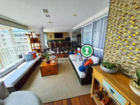 Apartamento com 4 Quartos para Alugar, 242 m² em Tatuapé - São Paulo