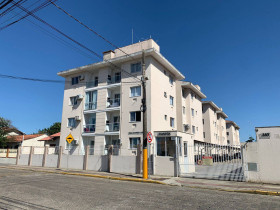Apartamento com 2 Quartos à Venda, 56 m² em Praça - Tijucas