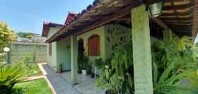 Casa com 4 Quartos à Venda,  em Fernão Dias - Esmeraldas