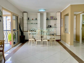 Apartamento com 3 Quartos à Venda, 130 m² em Moema Pássaros - São Paulo