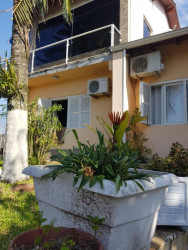 Casa com 3 Quartos à Venda, 73 m² em Parque Dos Maias - Porto Alegre