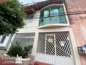 Casa com 3 Quartos à Venda, 125 m² em Fátima - Belém