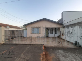 Casa com 2 Quartos à Venda, 250 m² em Jardim Algodoal - Piracicaba