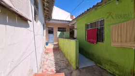 Casa com 7 Quartos à Venda,  em Vila Carrão - São Paulo
