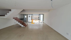 Casa com 3 Quartos à Venda, 238 m² em Aeroporto - Juiz De Fora