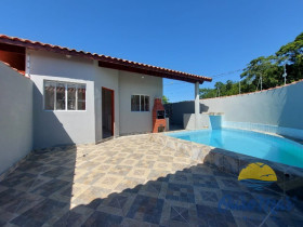 Casa com 2 Quartos à Venda, 75 m² em Grandesp - Itanhaém