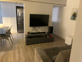 Apartamento com 2 Quartos à Venda, 65 m² em Moema - São Paulo