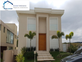 Casa com 4 Quartos para Alugar ou Temporada, 600 m² em Tamboré - Santana De Parnaíba