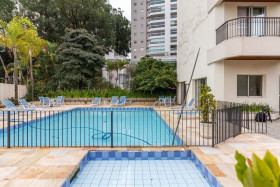 Apartamento com 3 Quartos à Venda, 142 m² em Morumbi - São Paulo
