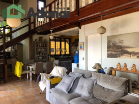 Casa com 2 Quartos à Venda, 320 m² em Praia Vermelha Do Sul - Ubatuba