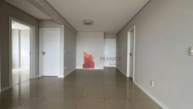 Apartamento com 3 Quartos à Venda, 103 m² em Centro - Itajaí