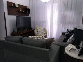 Apartamento com 2 Quartos à Venda, 80 m² em Embaré - Santos