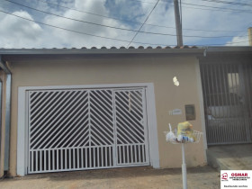 Casa com 2 Quartos à Venda,  em Jardim Consteca - Sumaré