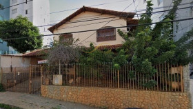Casa com 4 Quartos à Venda, 350 m² em Castelo - Belo Horizonte