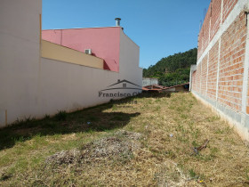 Terreno à Venda, 268 m² em Itaguaçu - Aparecida