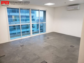 Imóvel Comercial para Alugar, 39 m² em Santo Amaro - São Paulo