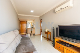 Apartamento com 2 Quartos à Venda, 74 m² em Santana - Porto Alegre