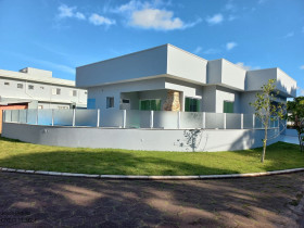 Casa com 4 Quartos à Venda, 140 m² em Três Marias - Peruíbe