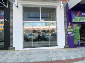Sala Comercial à Venda,  em Centro - Marília