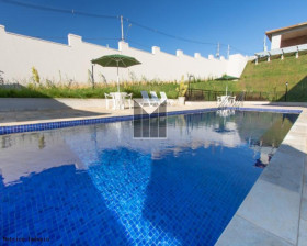 Imóvel com 2 Quartos à Venda, 75 m² em Capela - Vinhedo