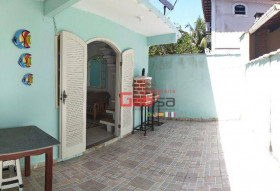 Casa com 4 Quartos à Venda, 230 m² em Peró - Cabo Frio