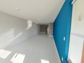 Apartamento com 3 Quartos para Alugar, 150 m² em Melo - Montes Claros