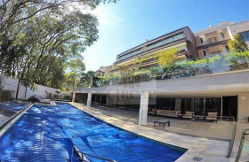 Imóvel com 3 Quartos à Venda, 588 m² em Alto De Pinheiros - São Paulo