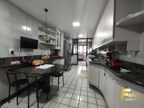 Apartamento com 4 Quartos à Venda, 220 m² em Jardim Da Penha - Vitória