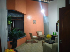 Casa com 2 Quartos à Venda, 110 m² em Getúlio Vargas - Aracaju