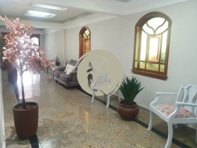 Apartamento com 2 Quartos à Venda, 128 m² em Gonzaga - Santos