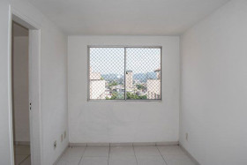 Apartamento com 3 Quartos à Venda, 51 m² em Vila Menk - Osasco