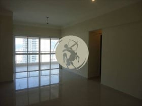 Apartamento com 2 Quartos à Venda, 109 m² em Gonzaga - Santos