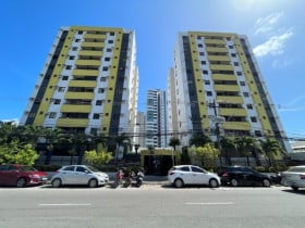 Apartamento com 3 Quartos à Venda, 74 m² em Pina - Recife