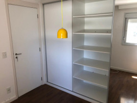 Apartamento com 3 Quartos à Venda,  em Jardim Dom Bosco - São Paulo