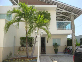 Casa de Condomínio com 5 Quartos à Venda, 300 m² em José de Alencar - Fortaleza